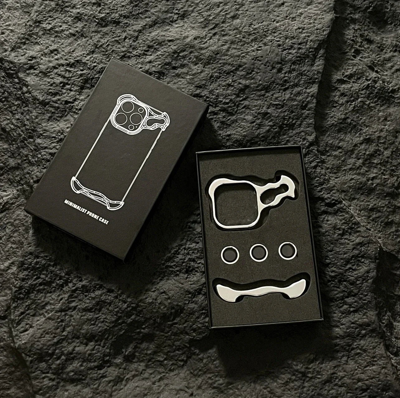 Minimalist Fall Protective Case